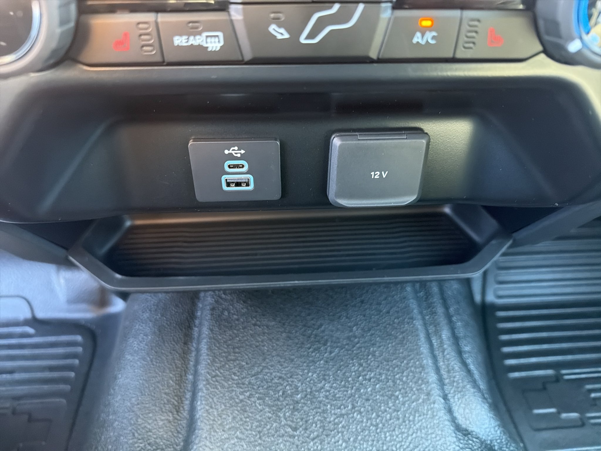 2027 Ford F-450 XLT