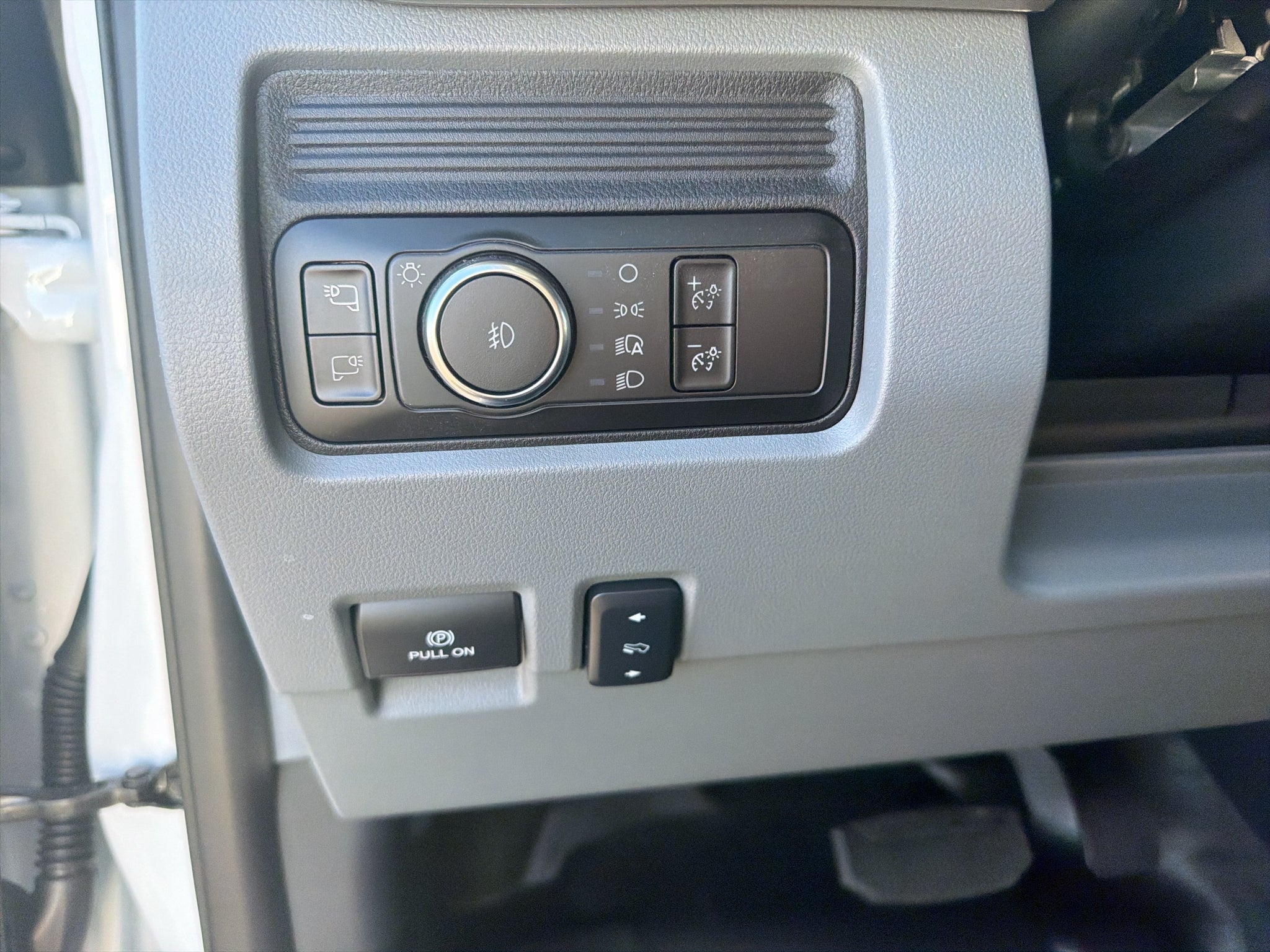 2027 Ford F-450 XLT