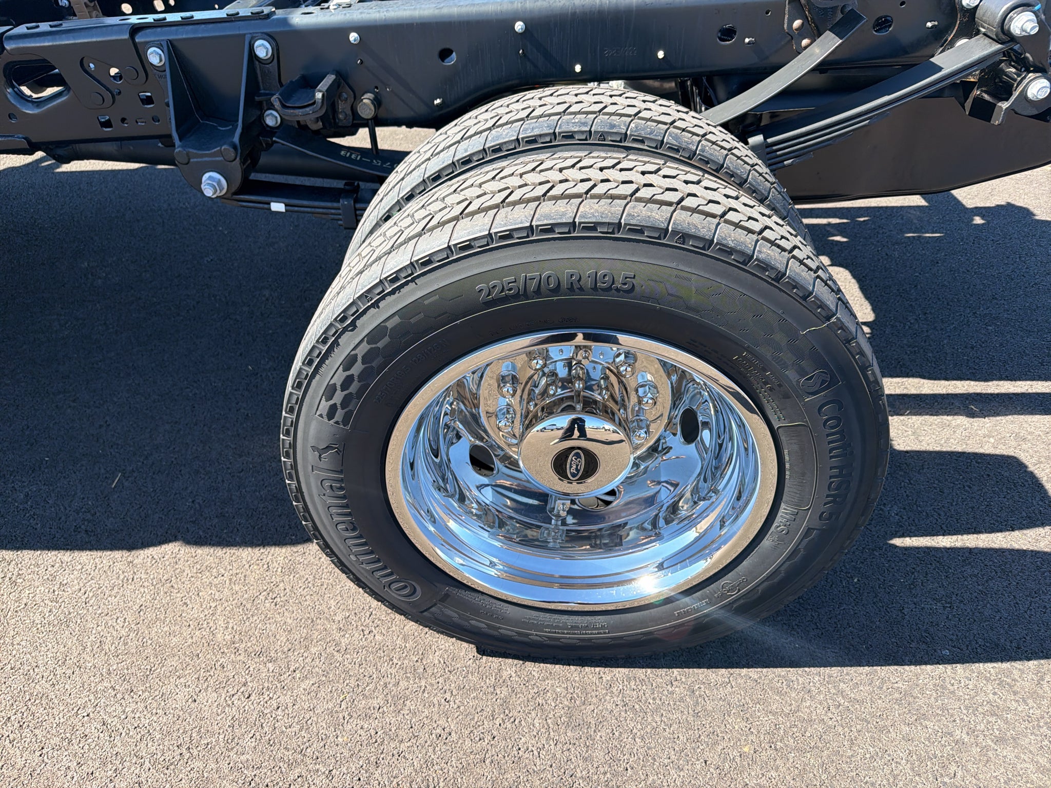 2027 Ford F-450 XLT