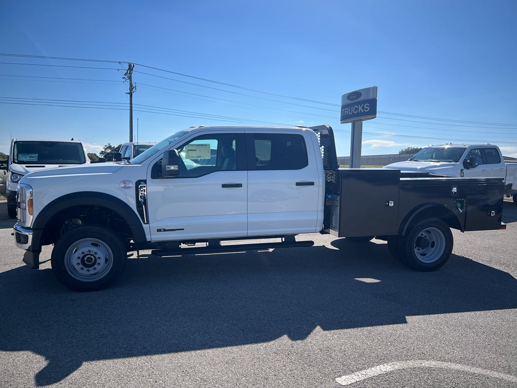 2025 Ford F-450 F-450® XL