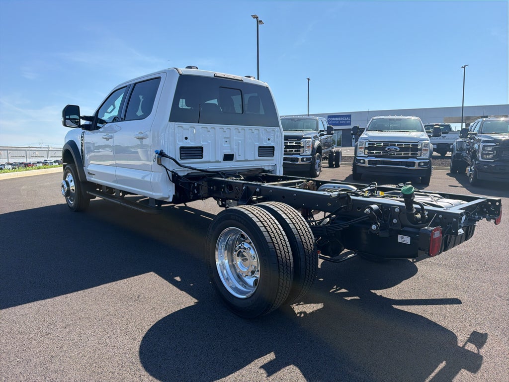 2027 Ford F-450 F-450® LARIAT®