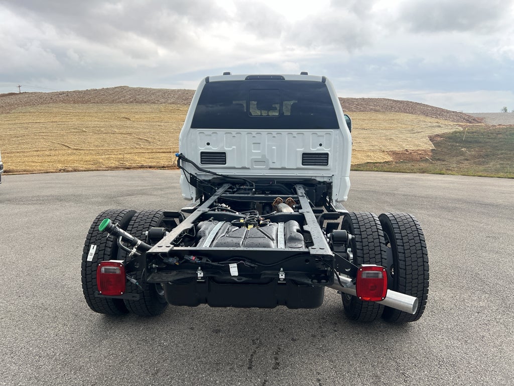 2026 Ford F-550 F-550® XL