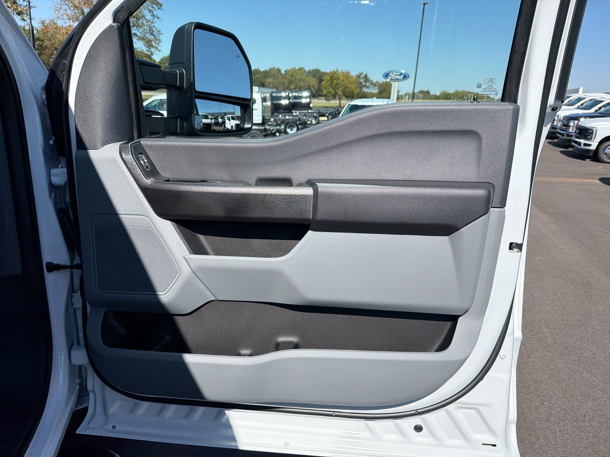 2027 Ford F-550 F-550® XL
