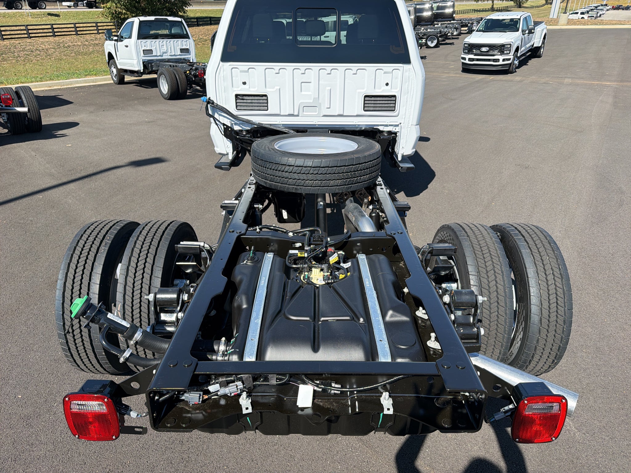2027 Ford F-550 F-550® XL
