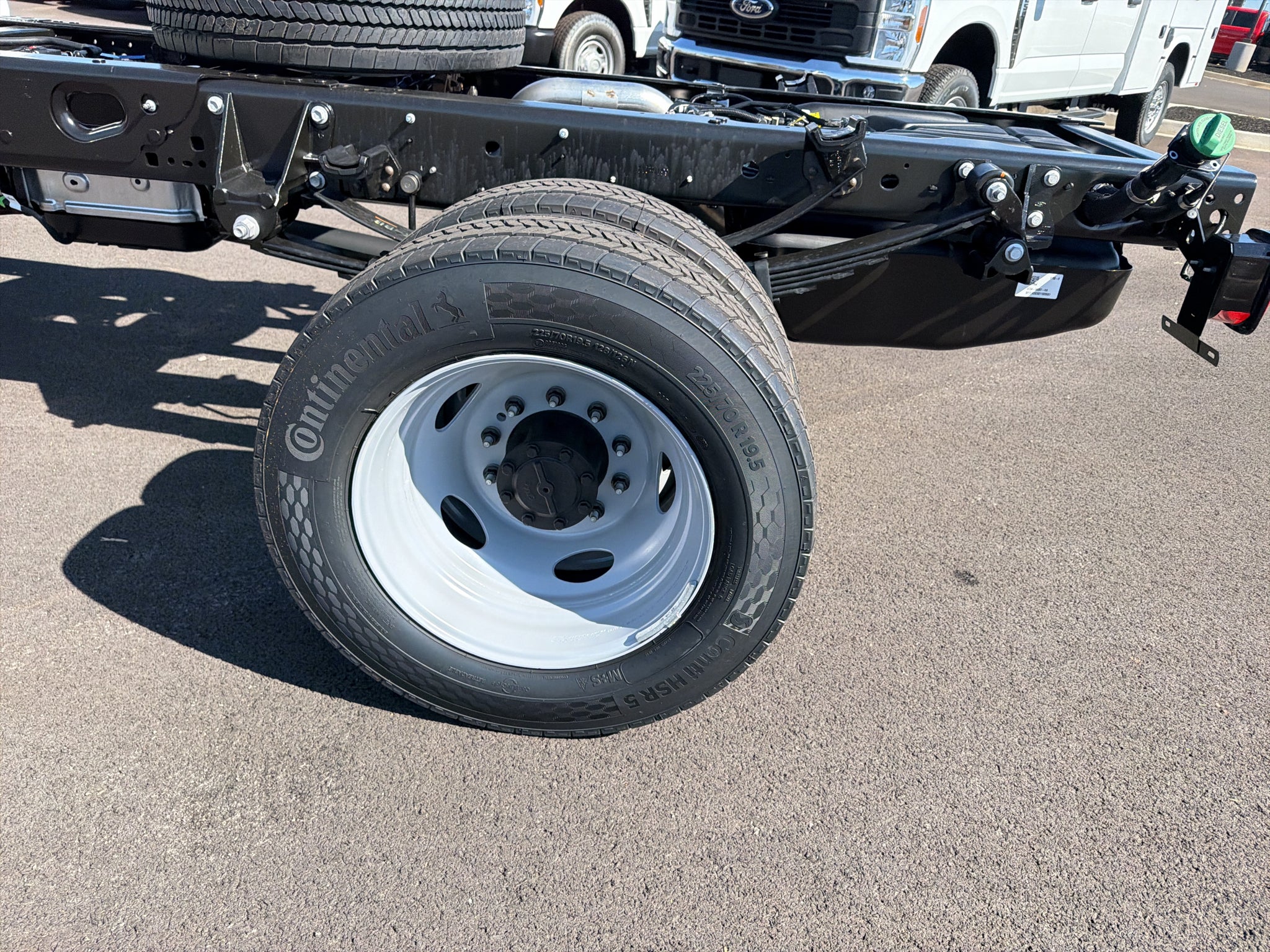 2027 Ford F-550 F-550® XL