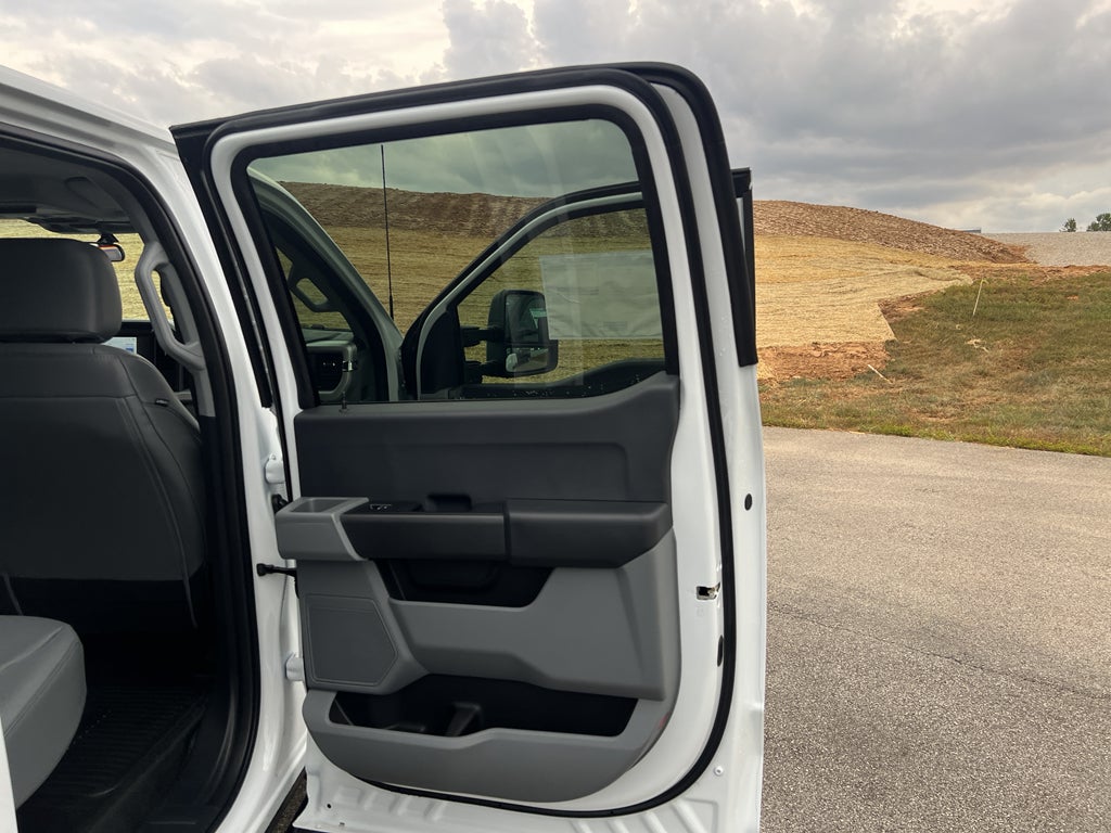 2026 Ford F-550 F-550® XL