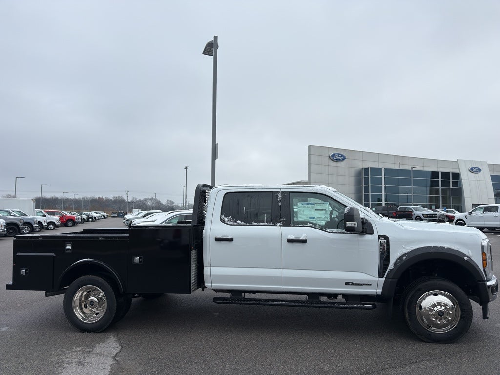 2026 Ford F-550 F-550® XL