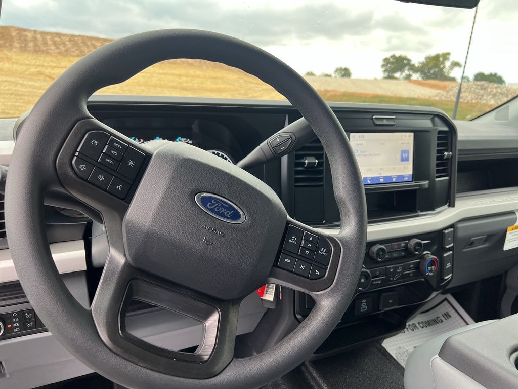 2026 Ford F-550 F-550® XL