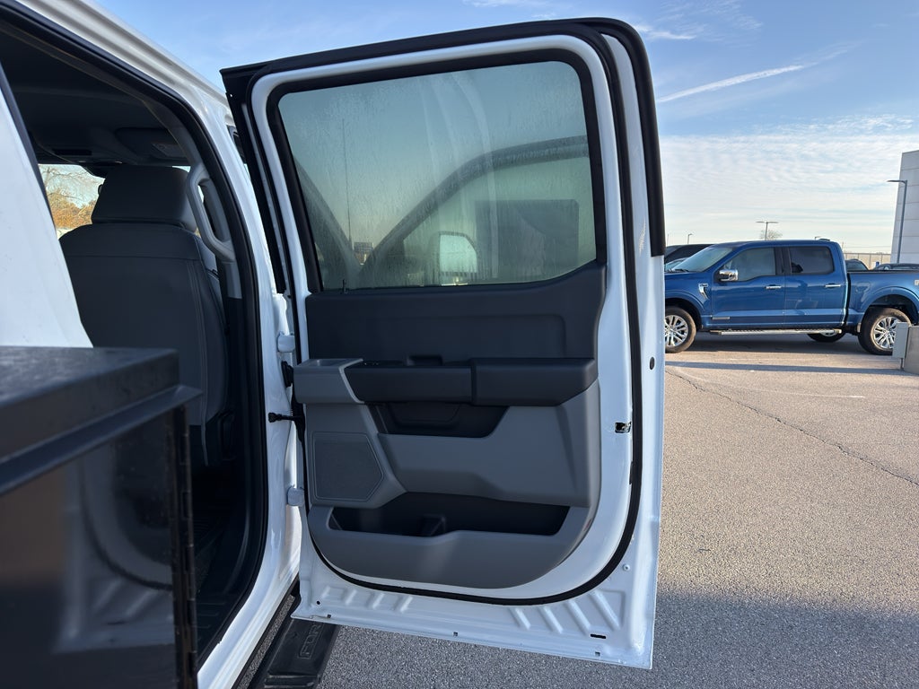 2026 Ford F-550 F-550® XL