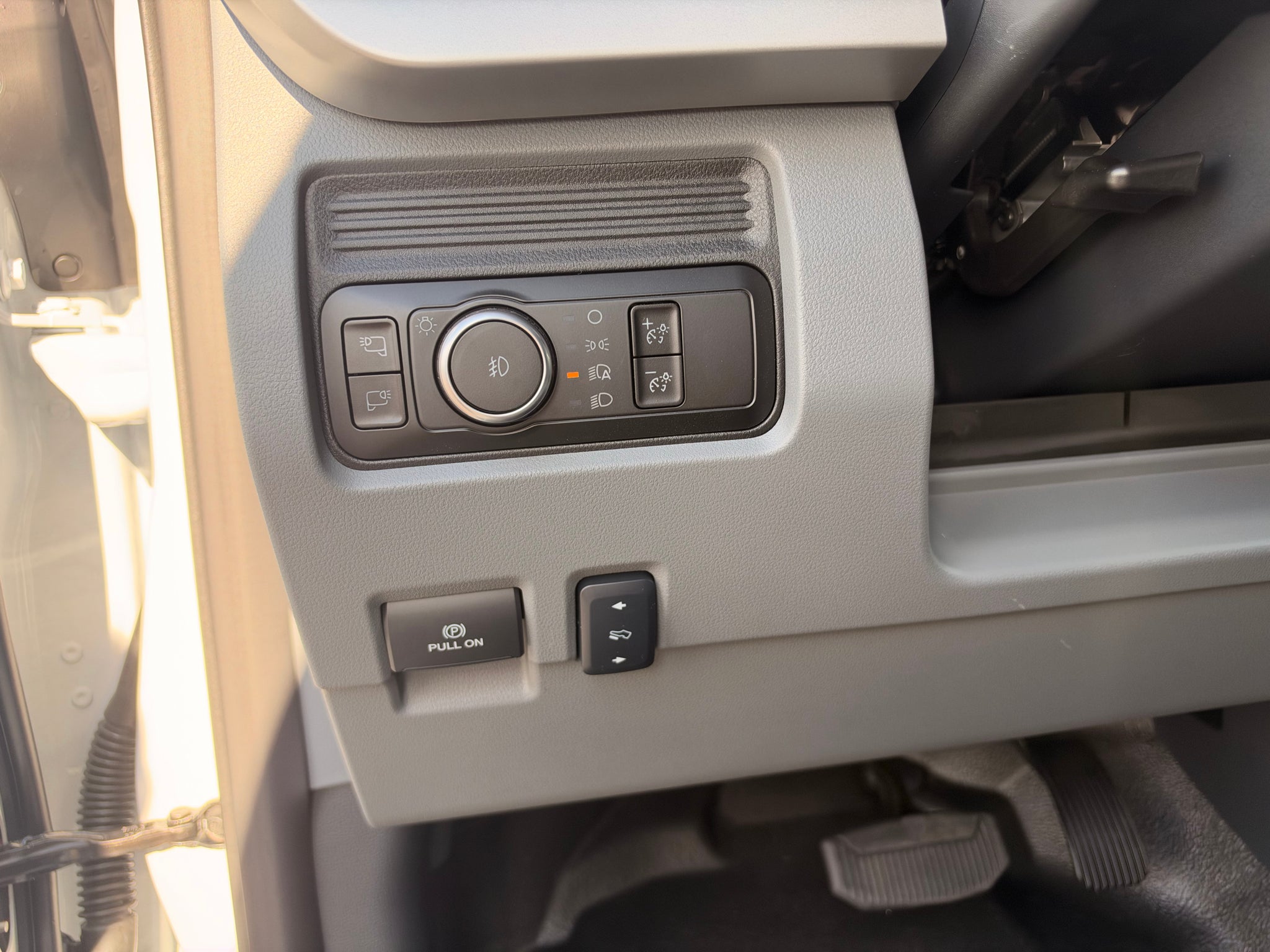 2027 Ford F-350 XLT