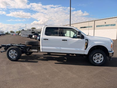 2027 Ford F-350 XLT