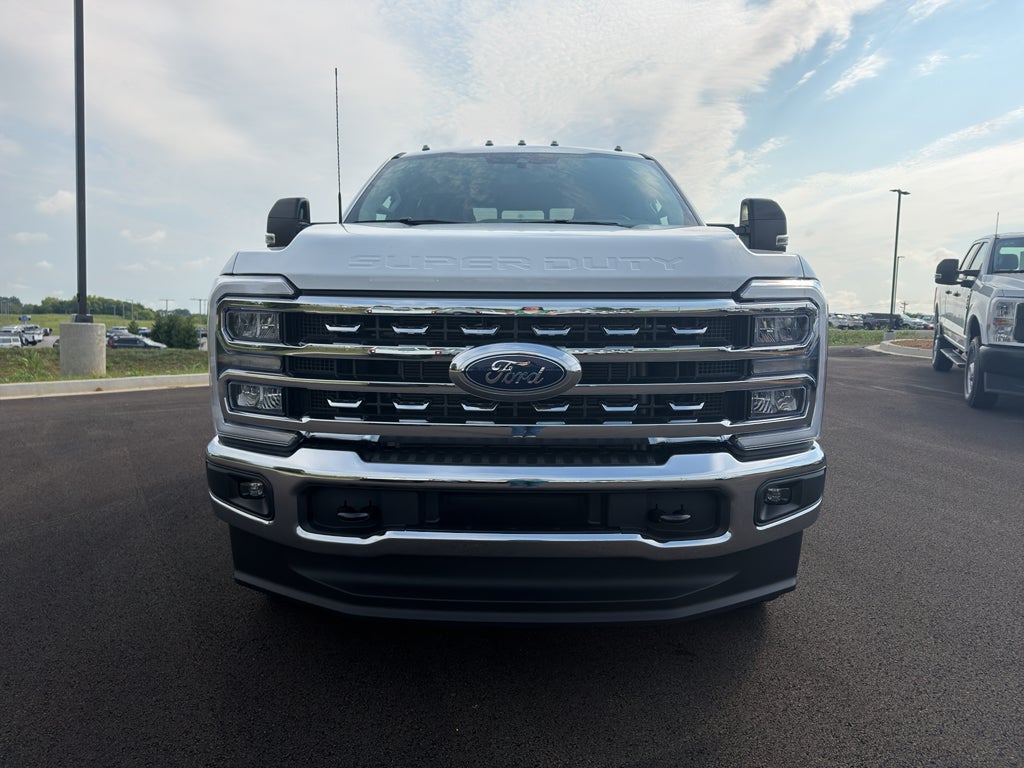 2026 Ford F-350 F-350® LARIAT®