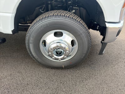 2026 Ford F-350 F-350® LARIAT®