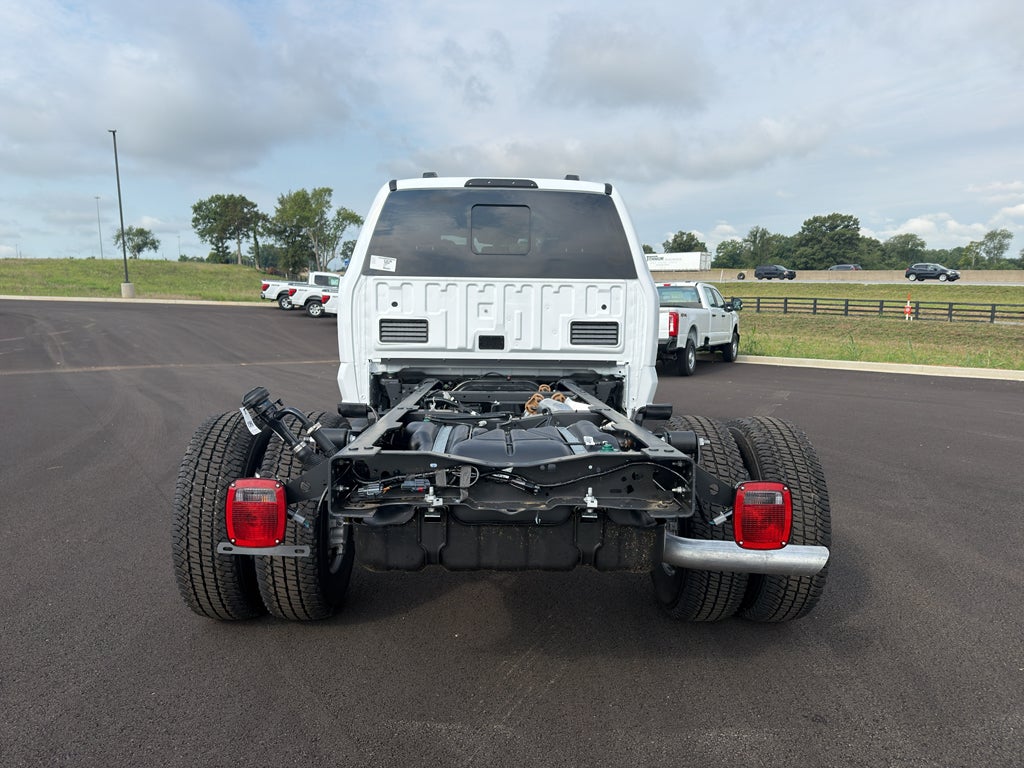 2026 Ford F-350 F-350® LARIAT®