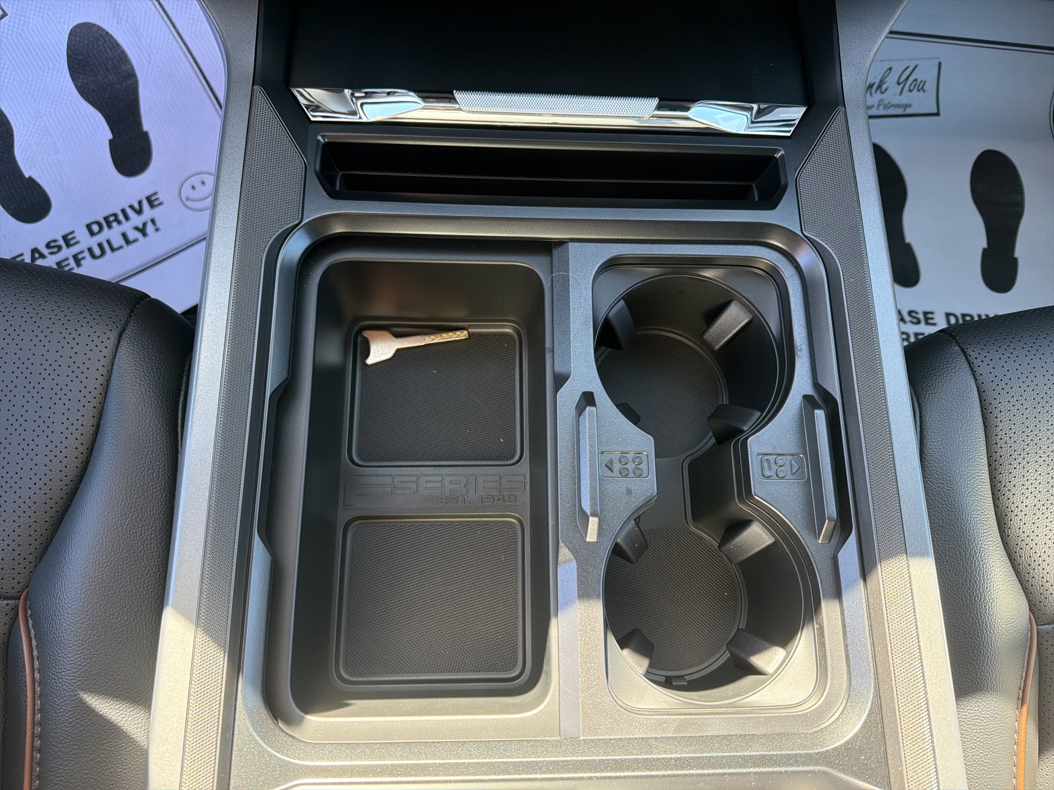 2027 Ford F-350 F-350® LARIAT®