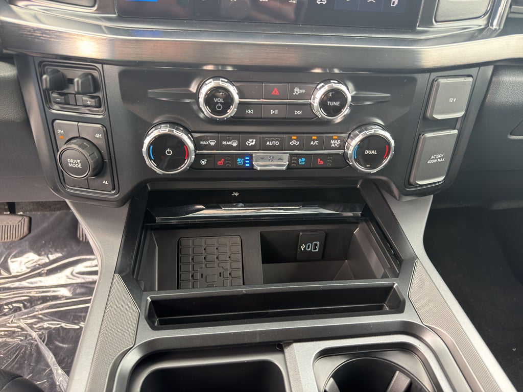 2026 Ford F-350 F-350® LARIAT®
