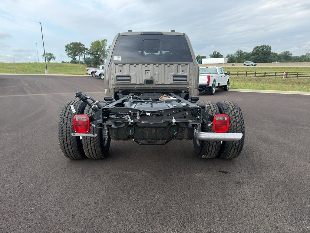 2026 Ford F-350 F-350® LARIAT®
