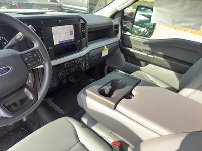 2025 Ford F-350 F-350® XL