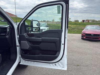 2026 Ford F-350 F-350® LARIAT®