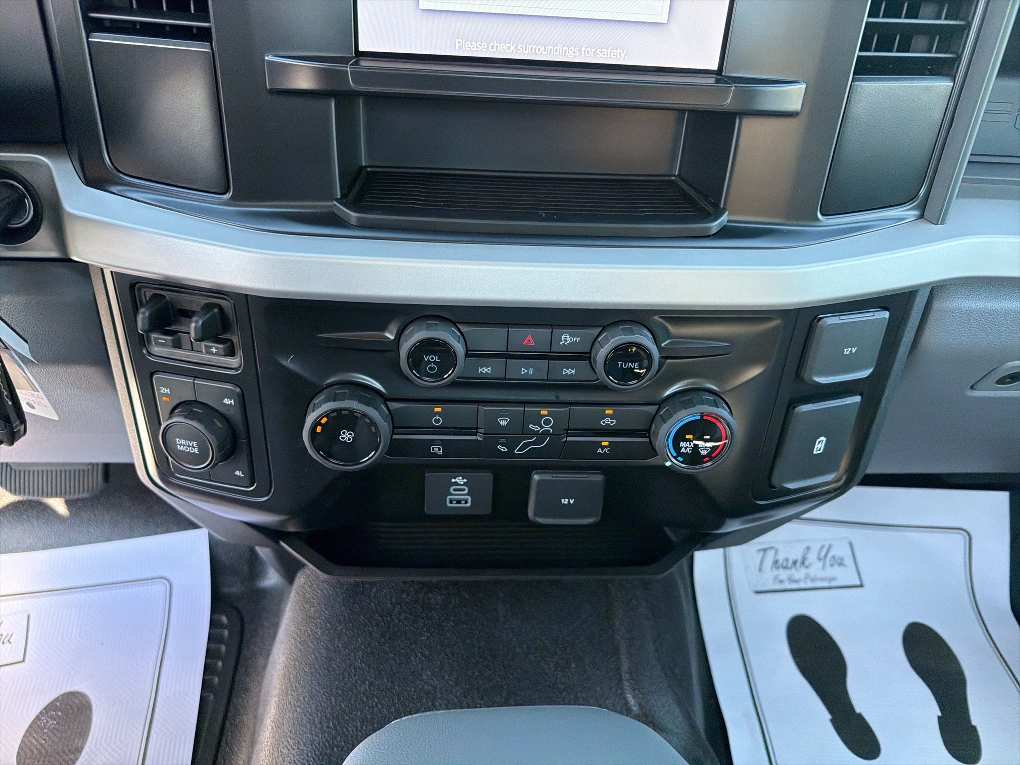 2027 Ford F-350 XL
