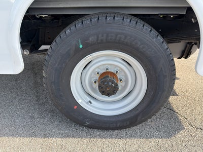 2026 Ford Econoline E-350 SRW