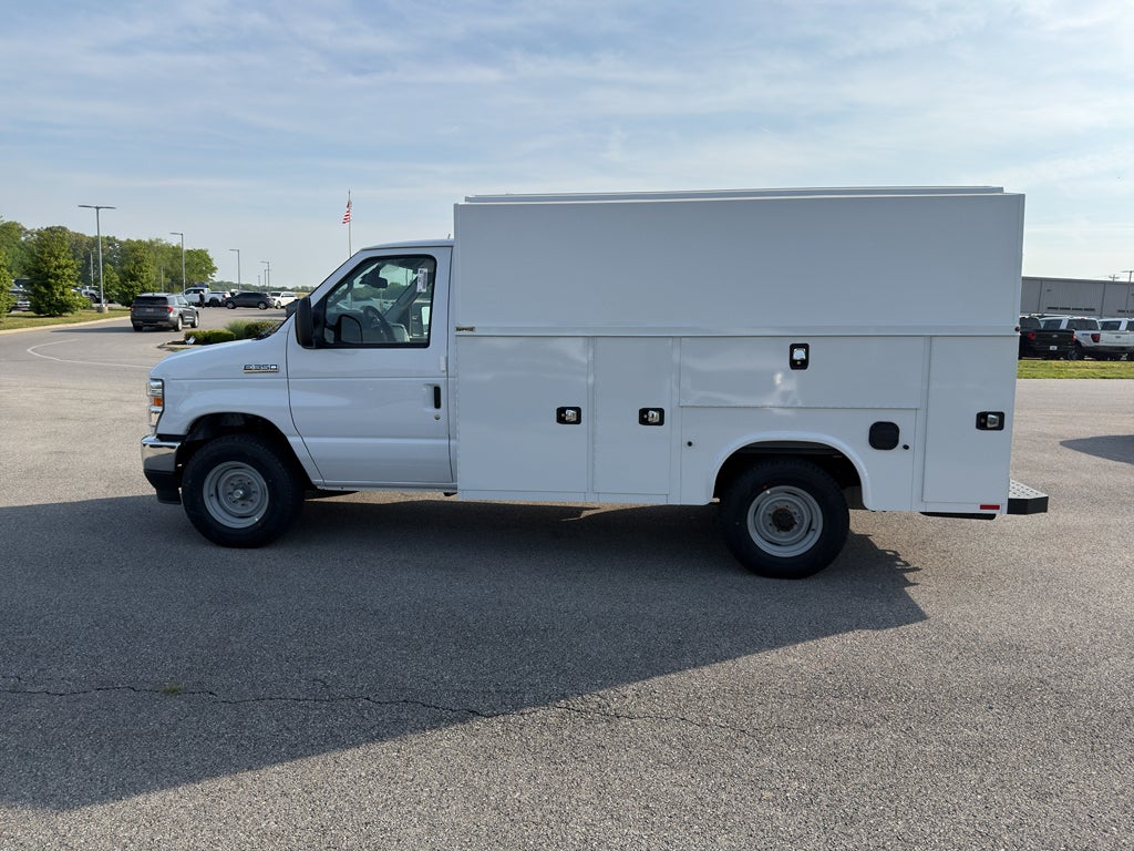 2026 Ford Econoline E-350 SRW