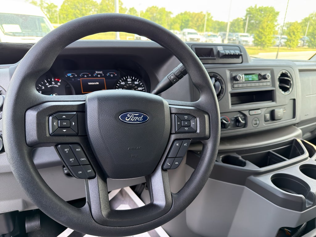 2026 Ford Econoline E-350 SRW