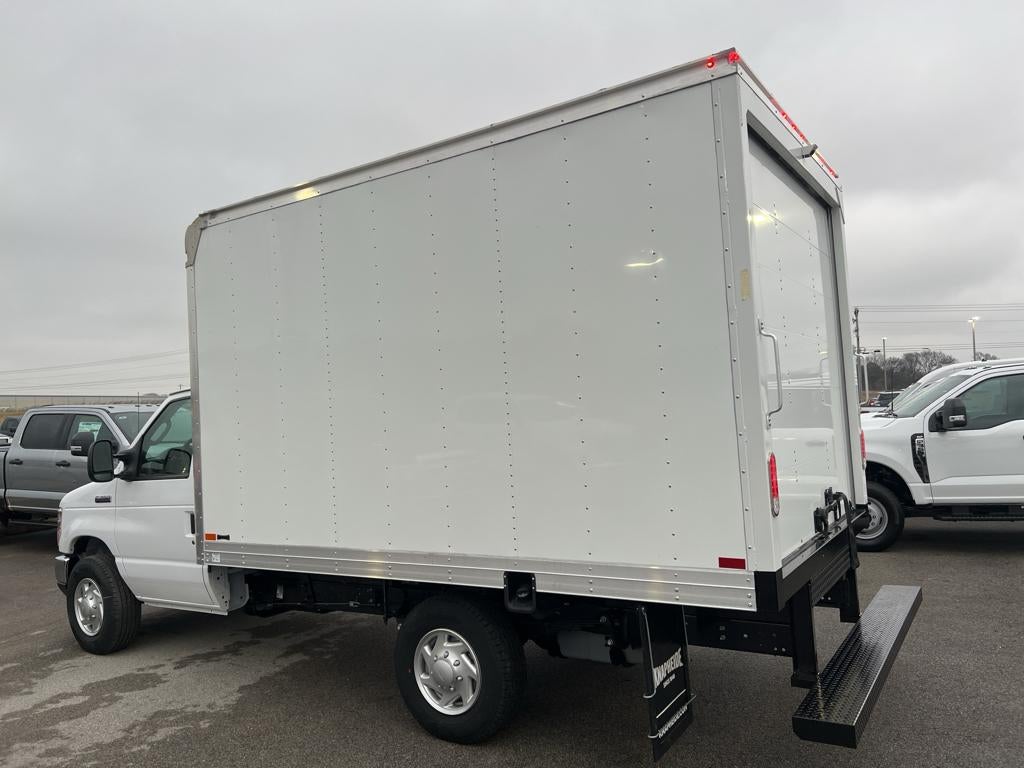 2025 Ford Econoline E-350 SRW