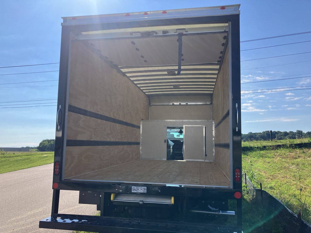 2026 Ford E-450 Super Duty E-450 DRW