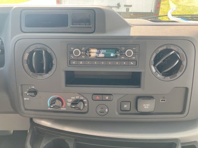 2026 Ford E-450 Super Duty E-450 DRW