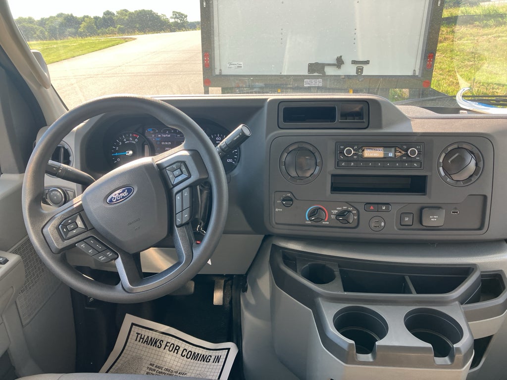 2026 Ford E-450 Super Duty E-450 DRW