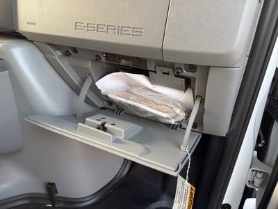 2026 Ford E-450 Super Duty E-450 DRW