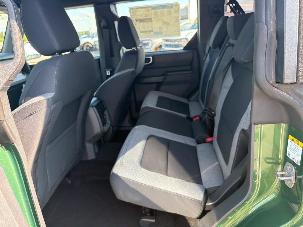 2025 Ford Bronco 4-Door Base - Photo 27