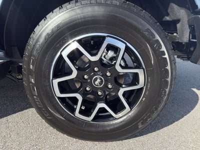 2025 Ford Bronco Outer Banks®