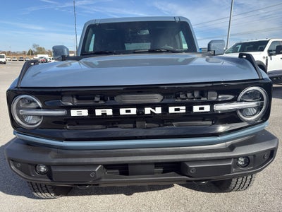 2025 Ford Bronco Outer Banks®