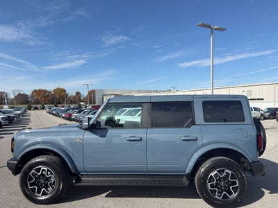 2025 Ford Bronco Outer Banks®