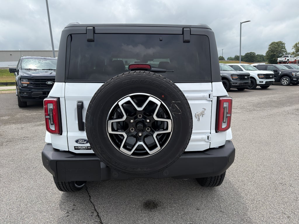 2026 Ford Bronco Outer Banks®