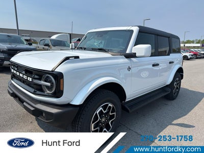 2026 Ford Bronco Outer Banks®