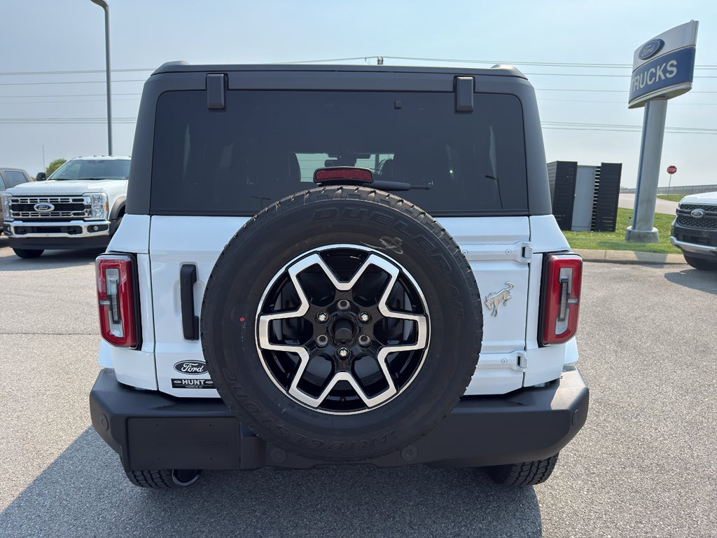 2026 Ford Bronco Outer Banks®