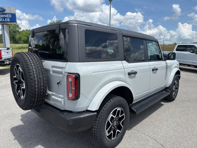 2026 Ford Bronco Outer Banks®