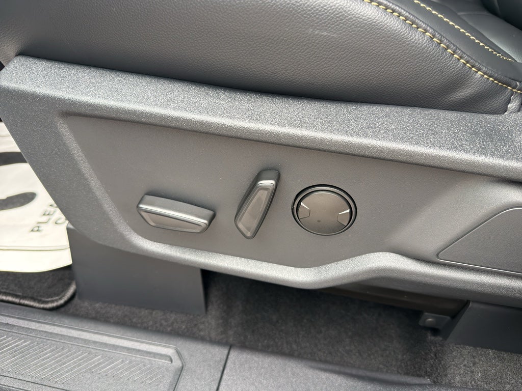 2025 Ford Bronco Badlands®