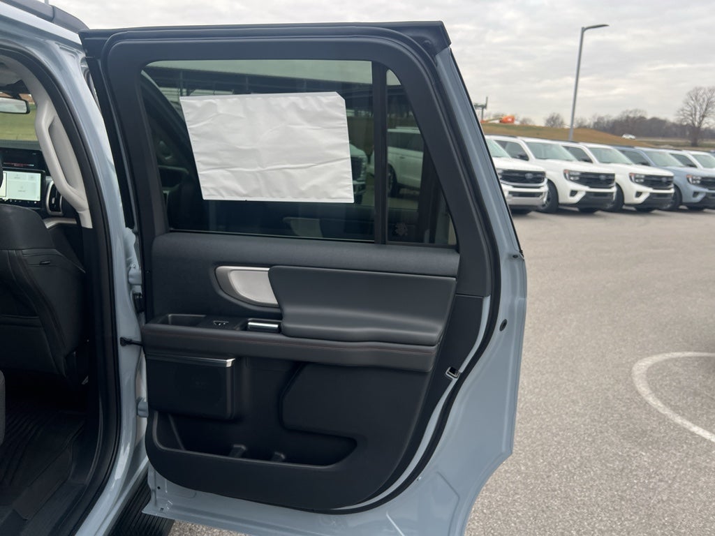 2025 Ford Expedition MAX Active MAX