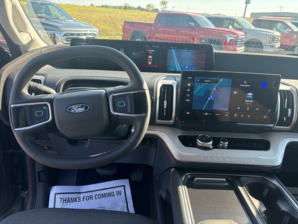 2027 Ford Expedition MAX Active