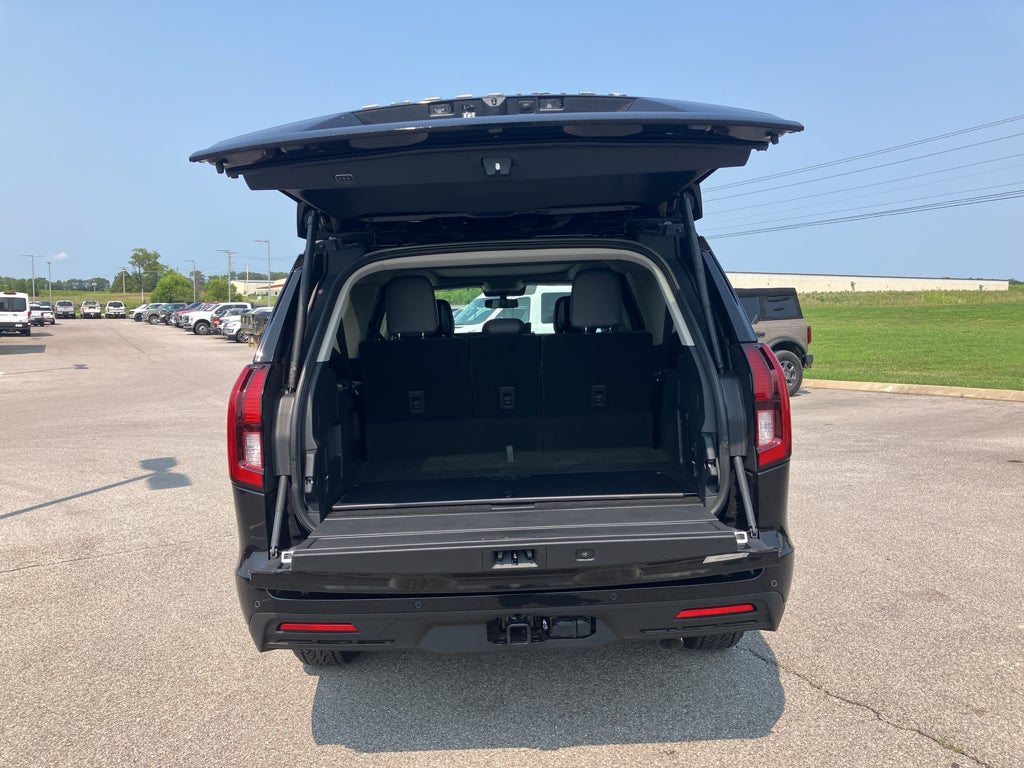 2027 Ford Expedition MAX MAX Active