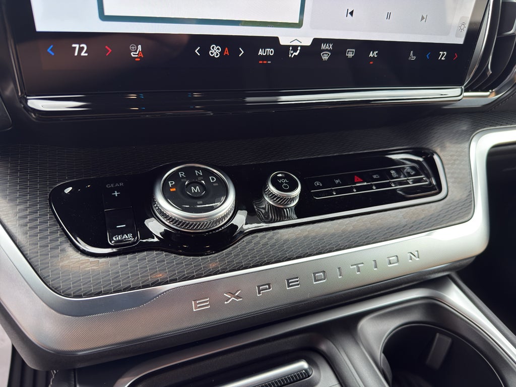 2026 Ford Expedition MAX MAX Platinum®