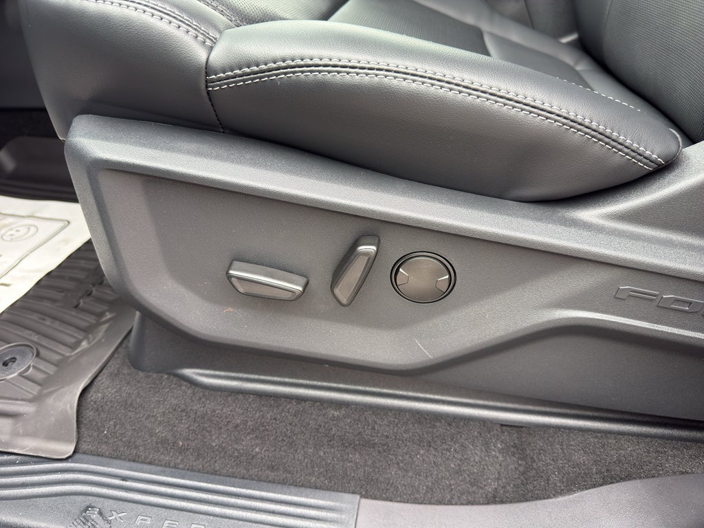 2026 Ford Expedition MAX MAX Platinum®