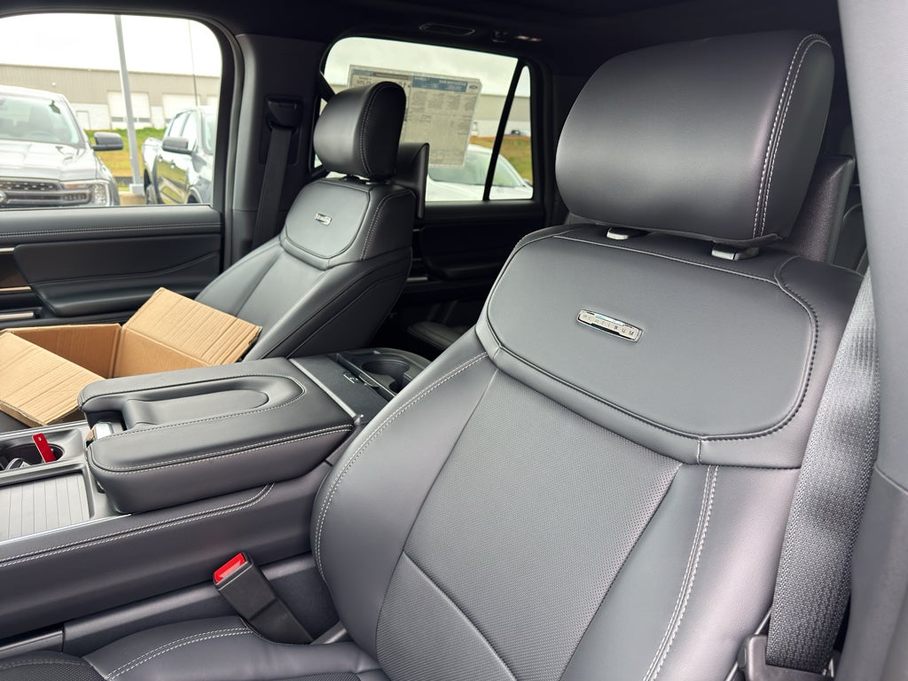 2026 Ford Expedition MAX MAX Platinum®