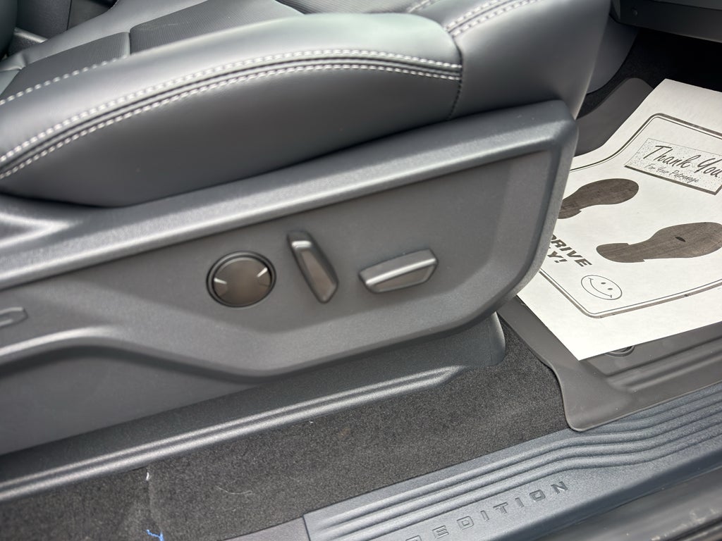 2026 Ford Expedition MAX MAX Platinum®