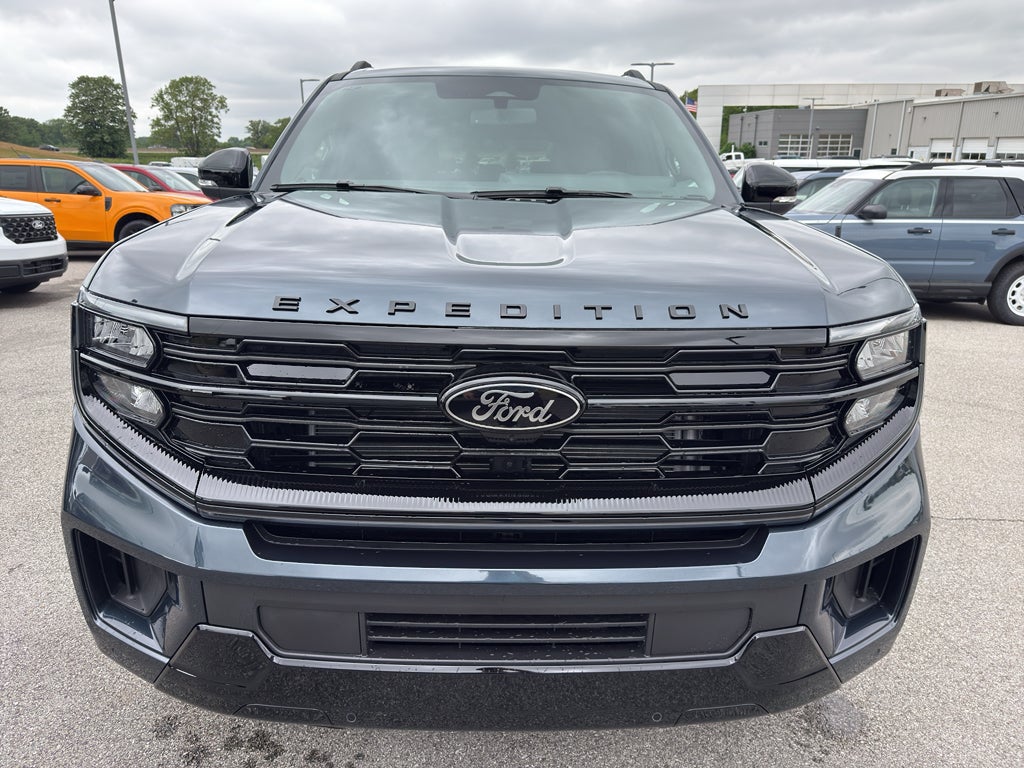 2026 Ford Expedition MAX MAX Platinum®