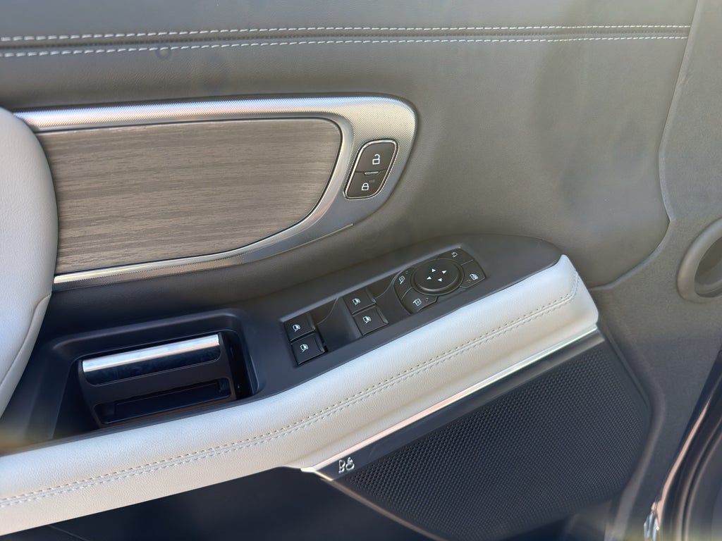 2027 Ford Expedition MAX MAX Platinum